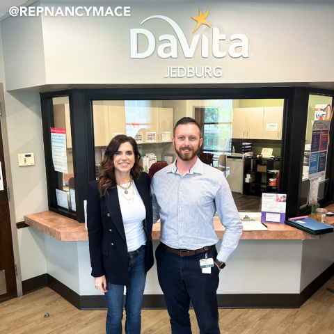 Congresswoman Nancy Mace DaVita Tour